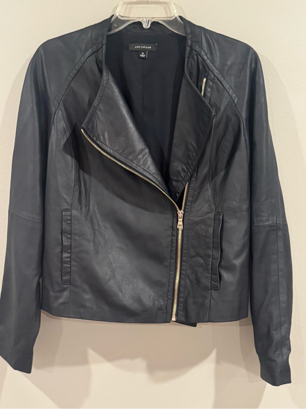 Ann Taylor Leather Moto Jacket Lightweight Soft Matte Size Medium